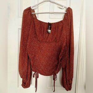 Zenobia balloon sleeve ruched top